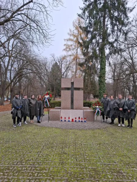 590797359_1364445538800993_5133029150787900273_n